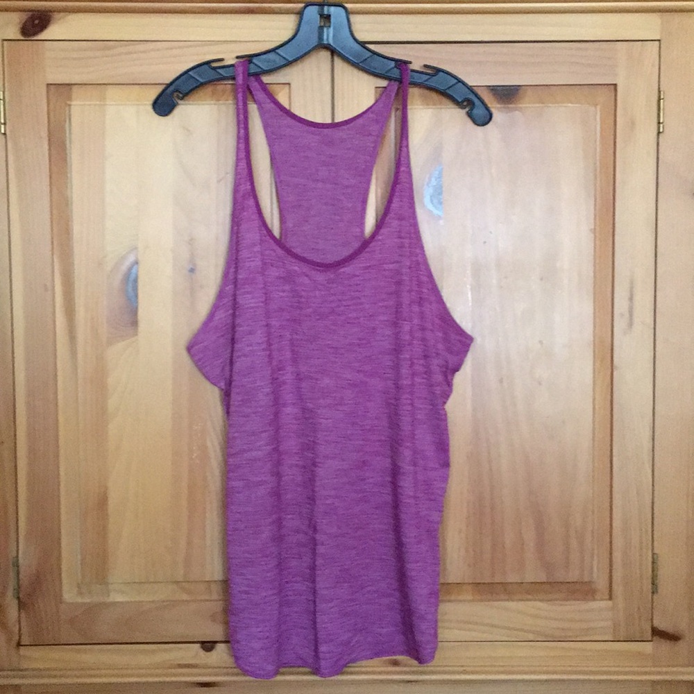 Lululemon tank